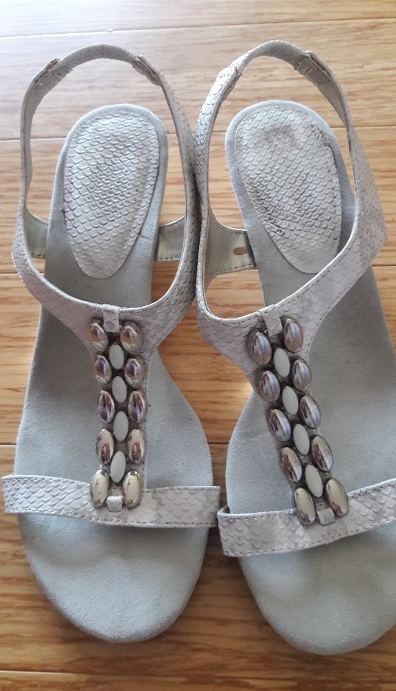Anne klein iflex shoes